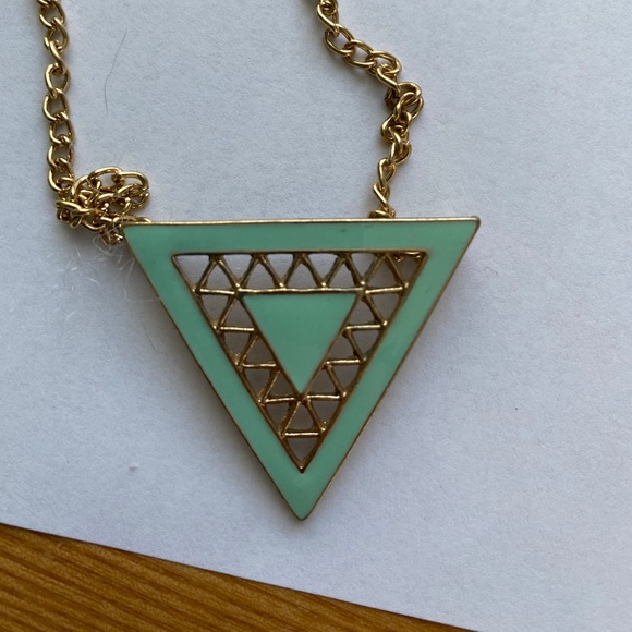 3/$10 MIX AND MATCH JEWERY BUNDLE AQUA AND GOLD TRIANGLE PENDANT NECKLACE - Picture 5 of 6